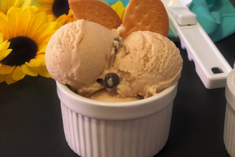como hacer helado de natillas, canela y galletas