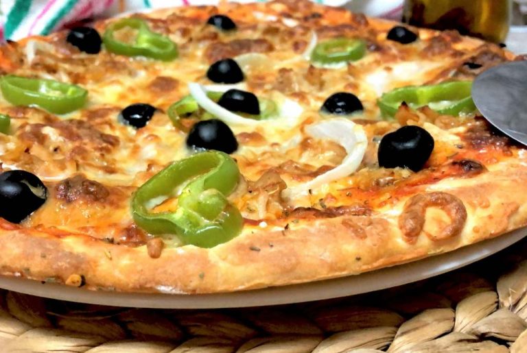 como hacer pizza con masa de yogur griego