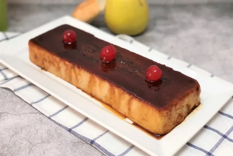 como hacer puding de pan y manzana