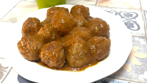 como hacer albóndigas al vino tinto