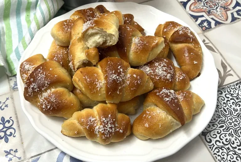 como hacer croissants de coco