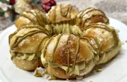 como hacer roscón con crema de pistachos