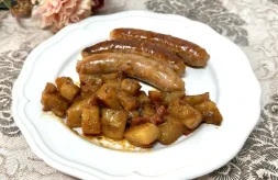 como hacer salchichas con patatas