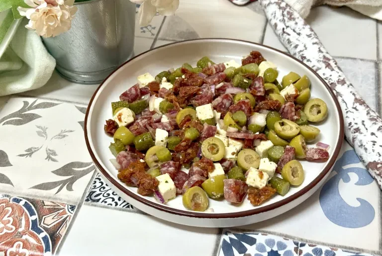 como hacer ensalada de fuet