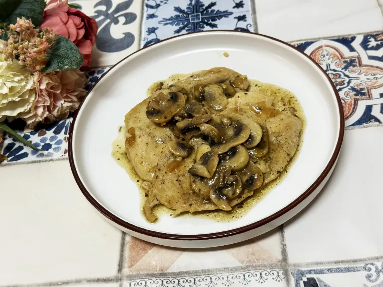 como hacer pollo con champiñones