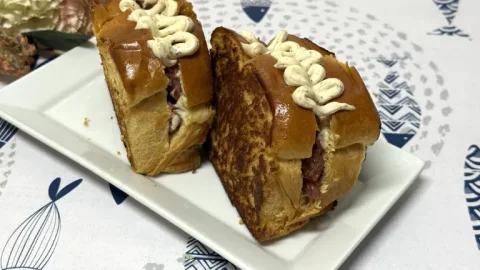 COMO HACER BRIOCHE DE STEACK TARTAR Y MAYONESA TRUFADA